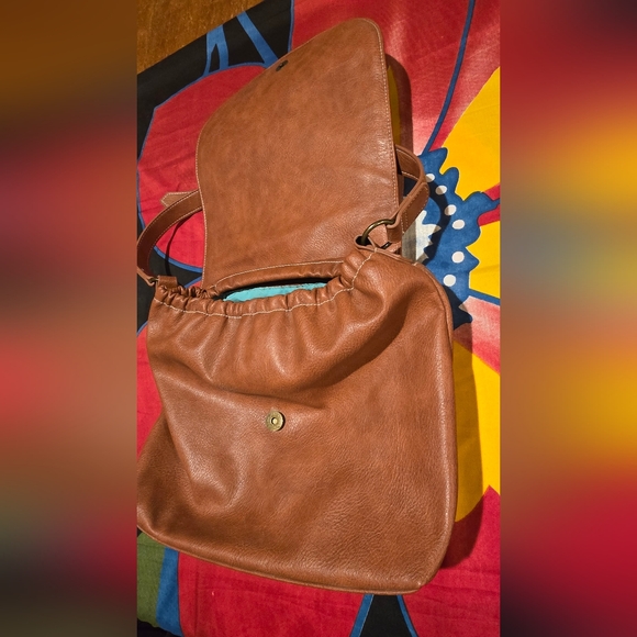 Conceal Carry Cross-body Purse - Picture 2 of 6